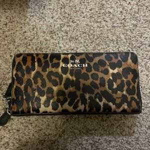 COPY - Coach leopard print wallet